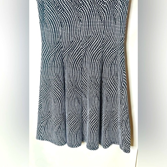 Frank Lyman Swing Black & White Dress - Picture 4 of 7